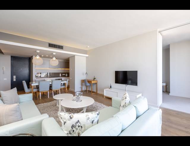 2 BEDROOM APARTMENT TO LET IN WATERFRONT